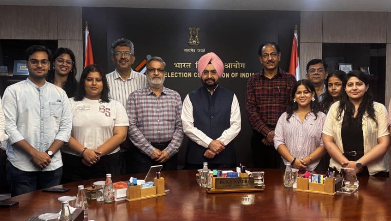 Election Commissioner Dr. SS Sandhu Meets Delegation from Alma Mater DAV College Jalandhar