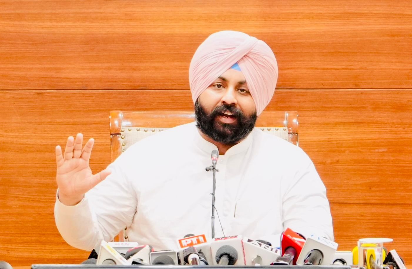 Mann Govt to Honour 75 Teachers with State Awards on Teachers' Day: Bains