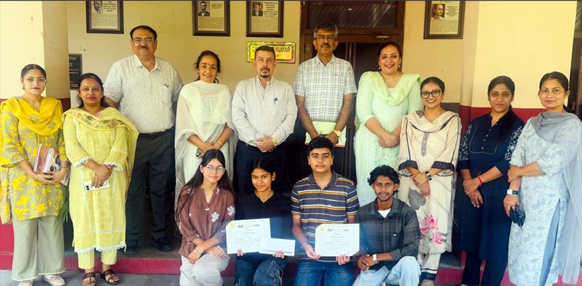 DAV College Students Shine at “Art Attack 2026” Inter-College Competition